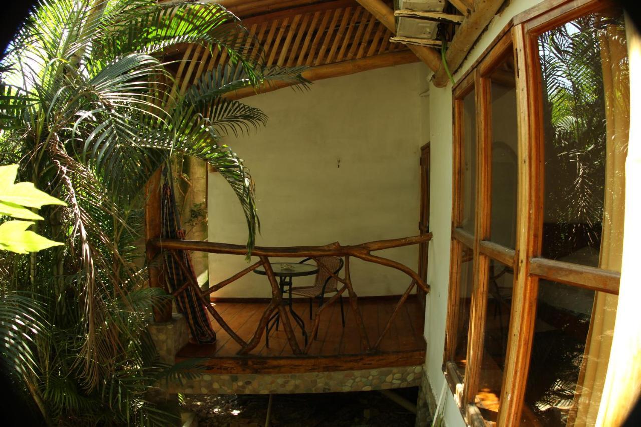 Hosteria Cabanas Itapoa Puerto Lopez Exterior photo