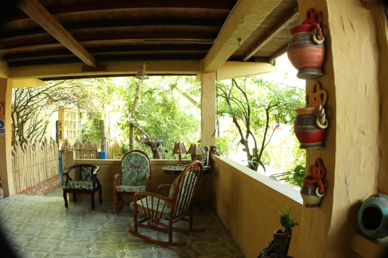 Hosteria Cabanas Itapoa Puerto Lopez Exterior photo