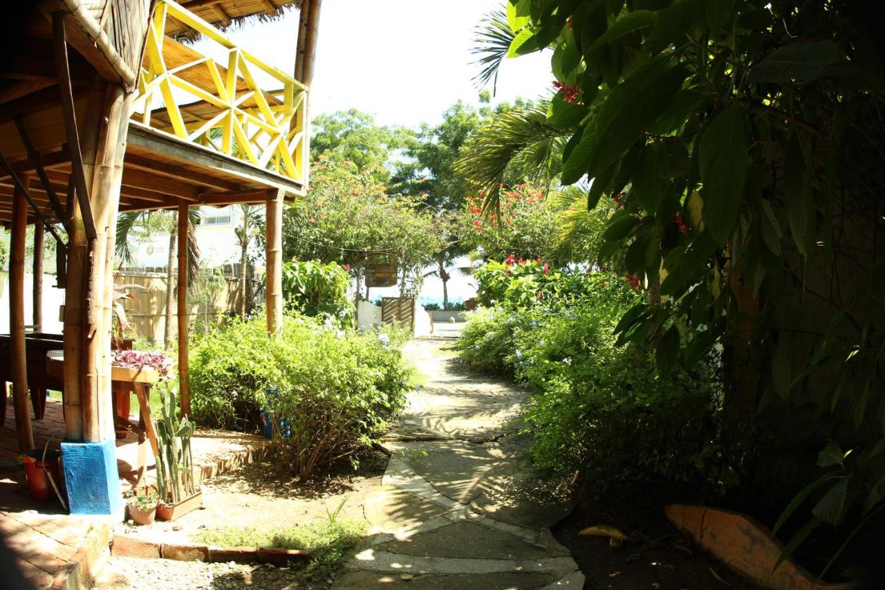 Hosteria Cabanas Itapoa Puerto Lopez Exterior photo
