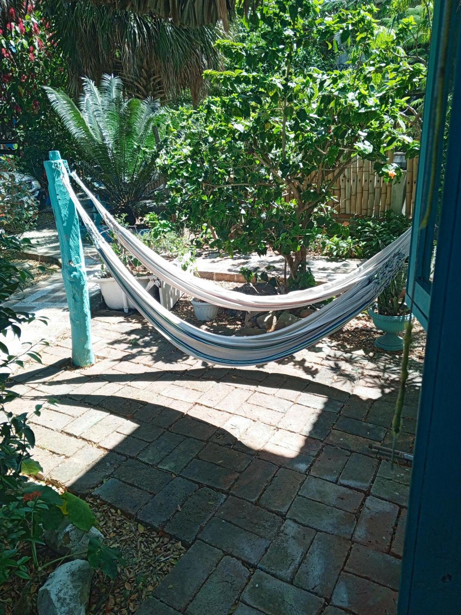 Hosteria Cabanas Itapoa Puerto Lopez Exterior photo