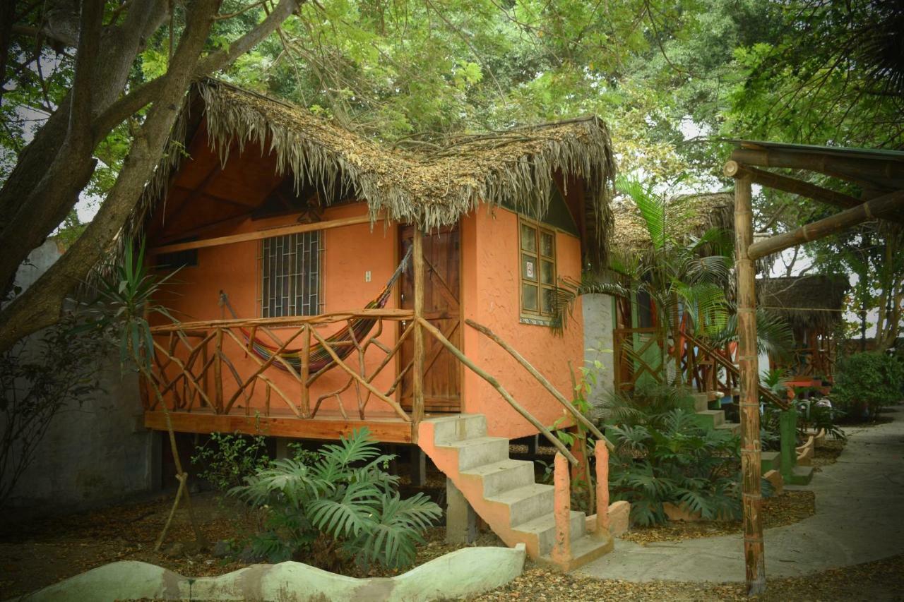 Hosteria Cabanas Itapoa Puerto Lopez Exterior photo